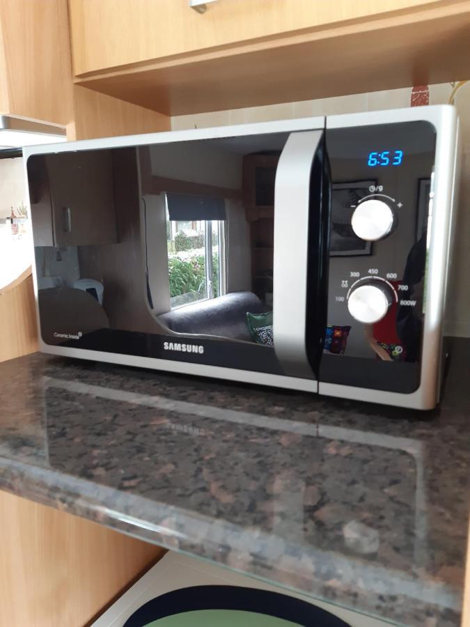 Chalet 15 "De Tien Heugten" Vakantiepark Schoonloo Eksteriør billede